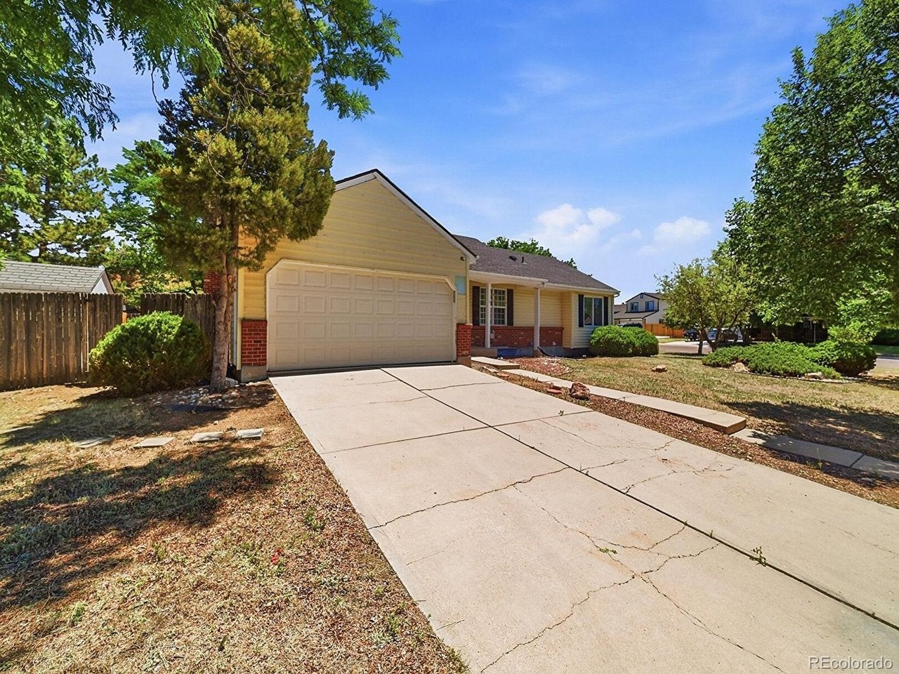 4538 Nucla St, Aurora, CO 80015