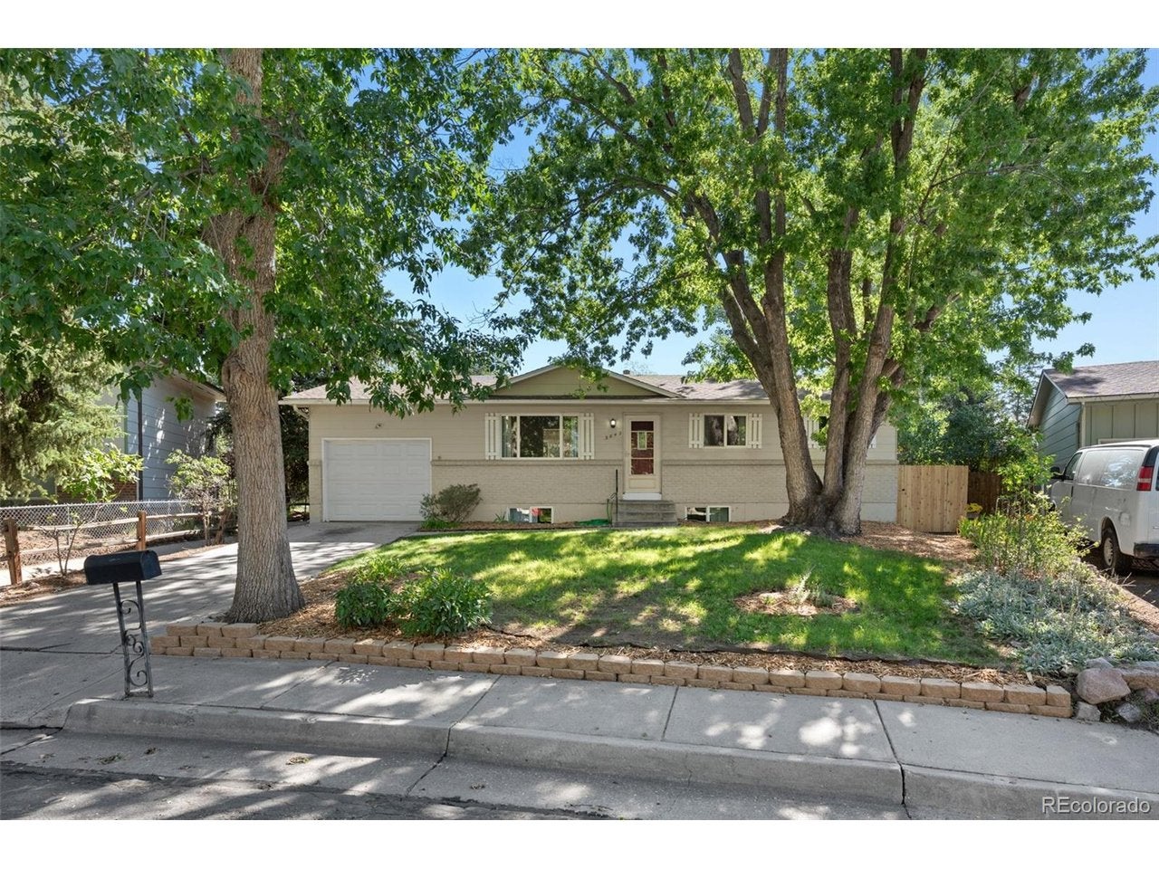 3842 Vaquero Cir, Colorado Springs, CO 80918