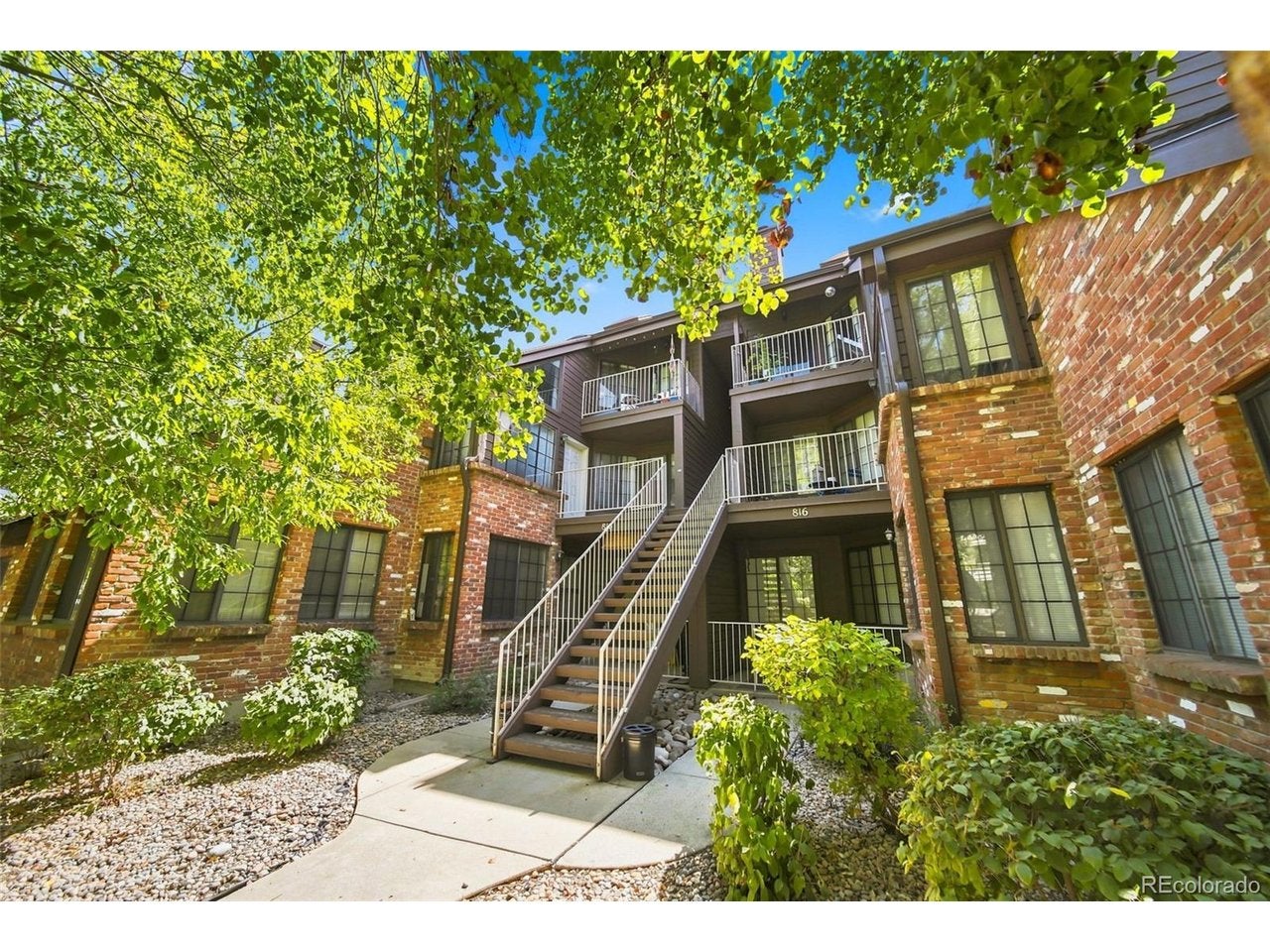 816 Vance St, Lakewood, CO 80226
