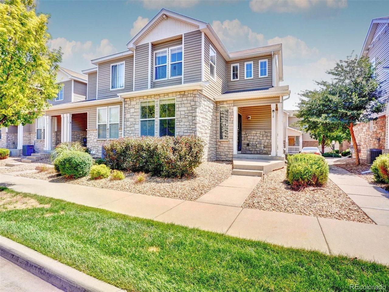 9758 Laredo St, Commerce City, CO 80022