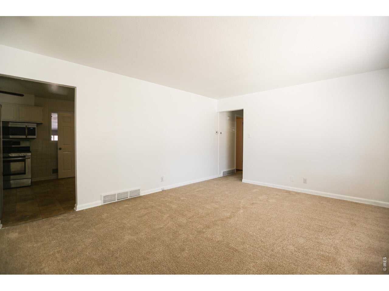 7493 Raritan St, Denver, CO 80221 photo