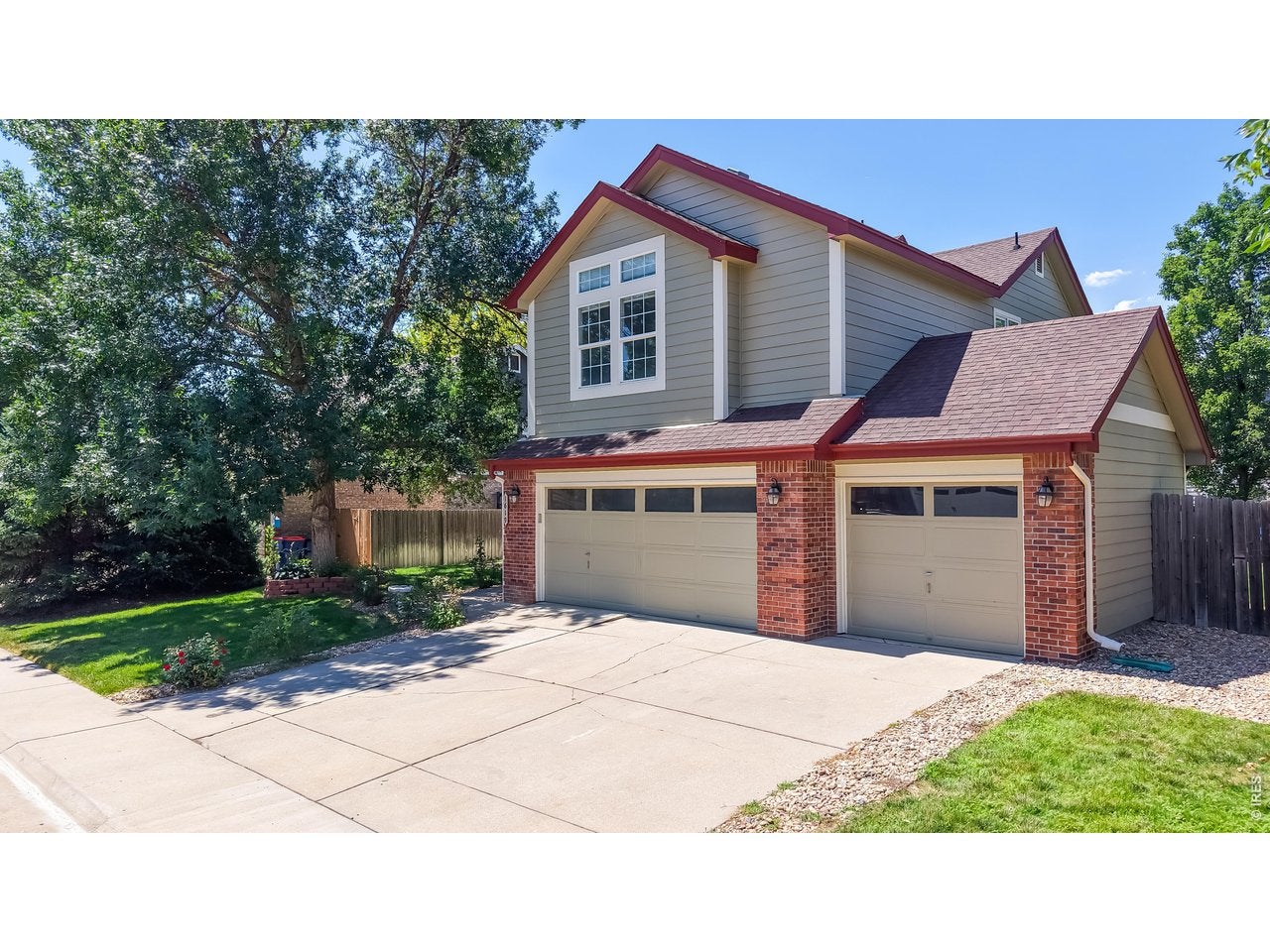 1619 Hemlock Way, Broomfield, CO 80020 photo
