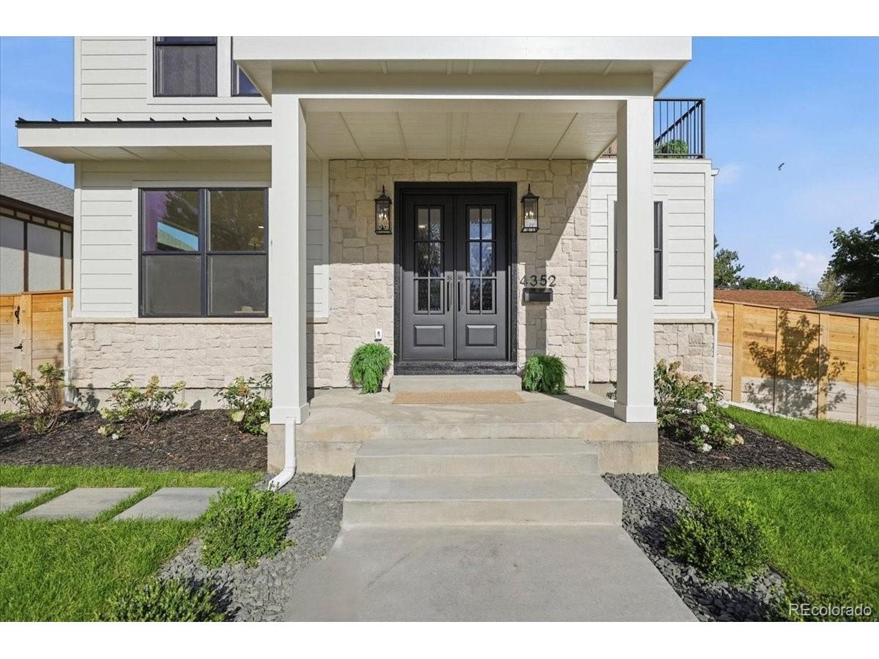 4352 S Bannock St, Englewood, CO 80110 photo
