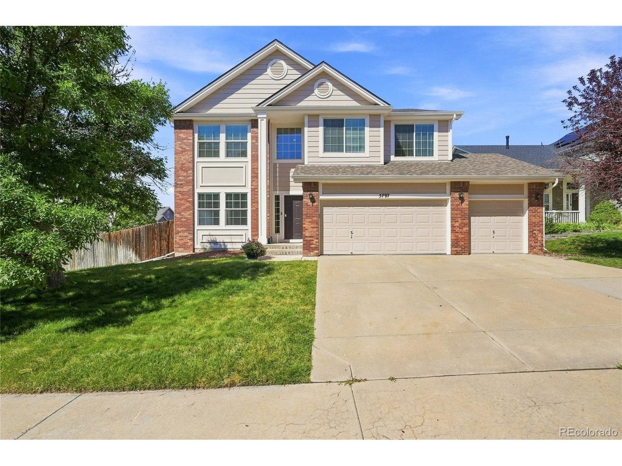 5797 Shawnee St, Aurora, CO 80015