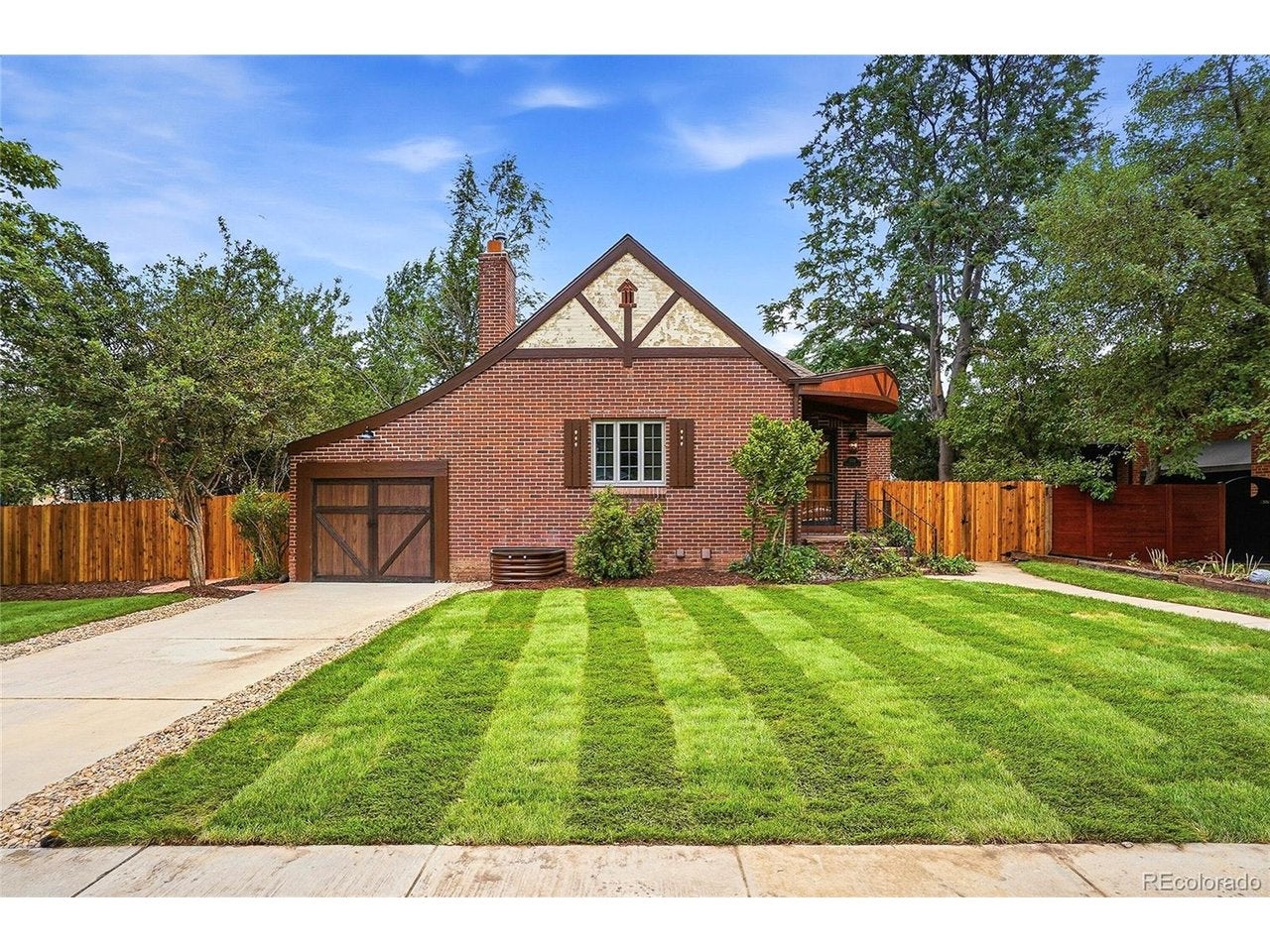 1534 Fairfax St, Denver, CO 80220