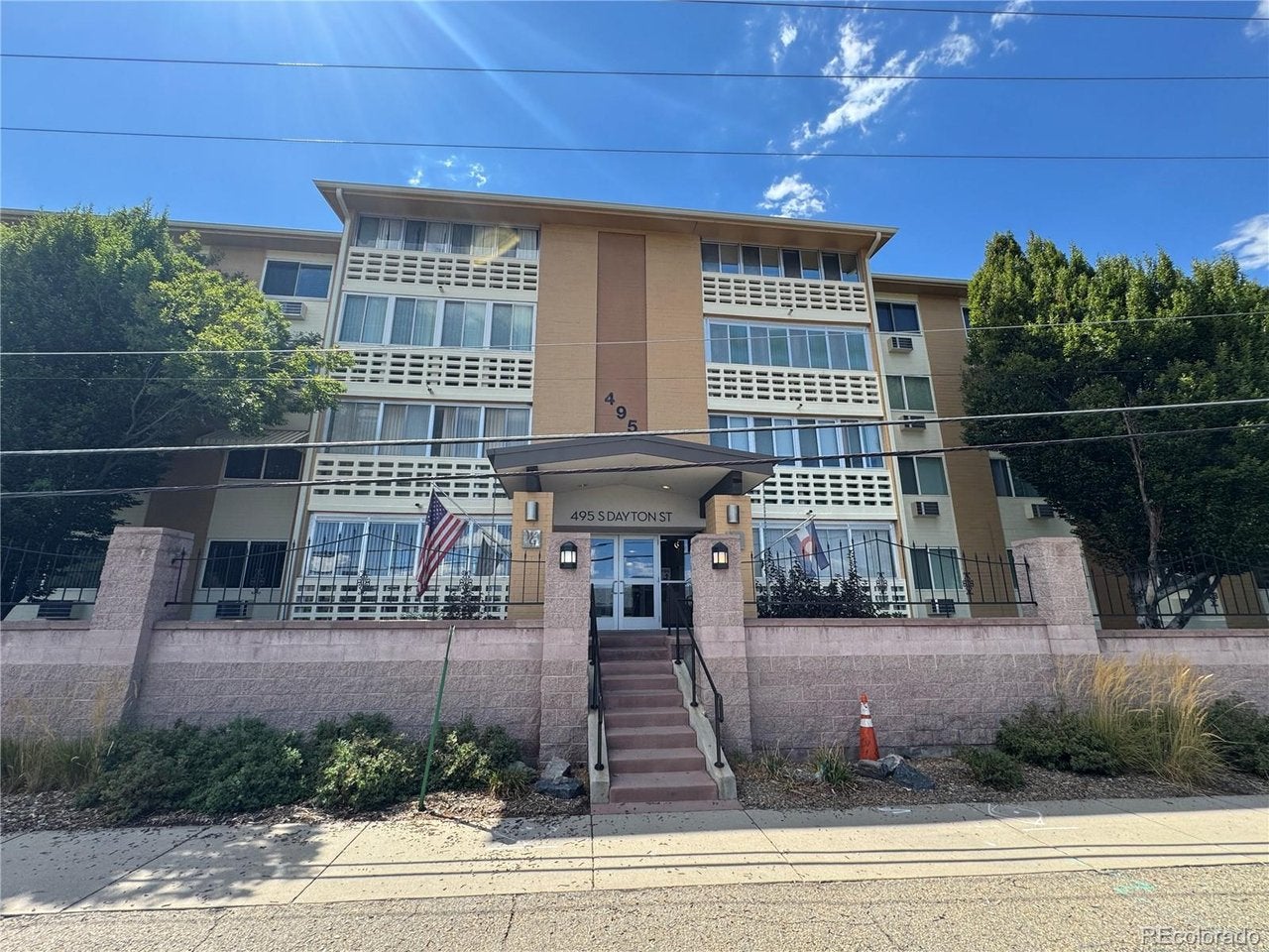495 S Dayton St #1 C, Denver, CO 80247 photo