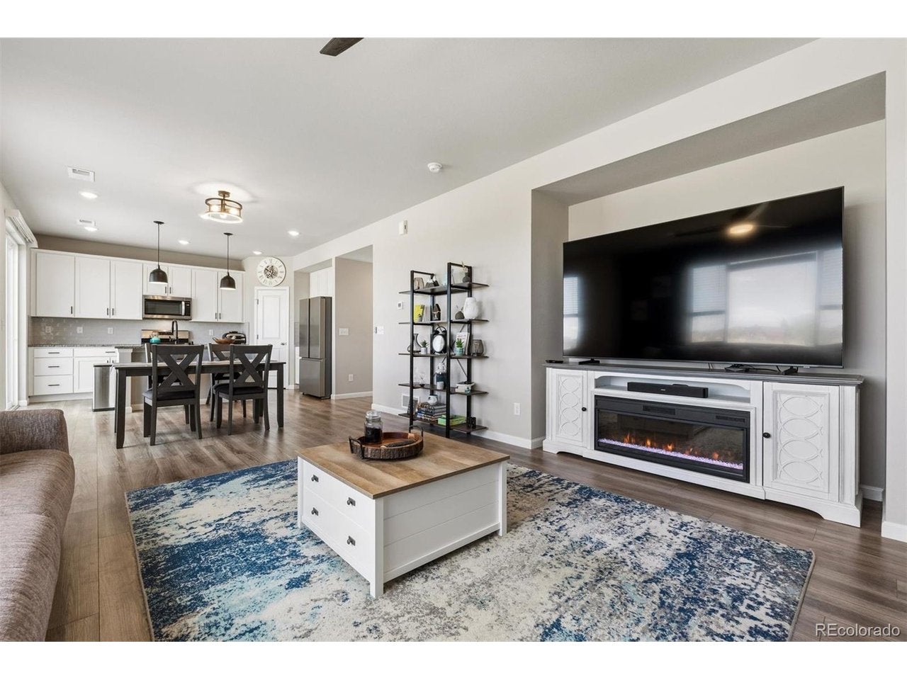 3105 Lake Helen Blvd, Mead, CO 80542 photo