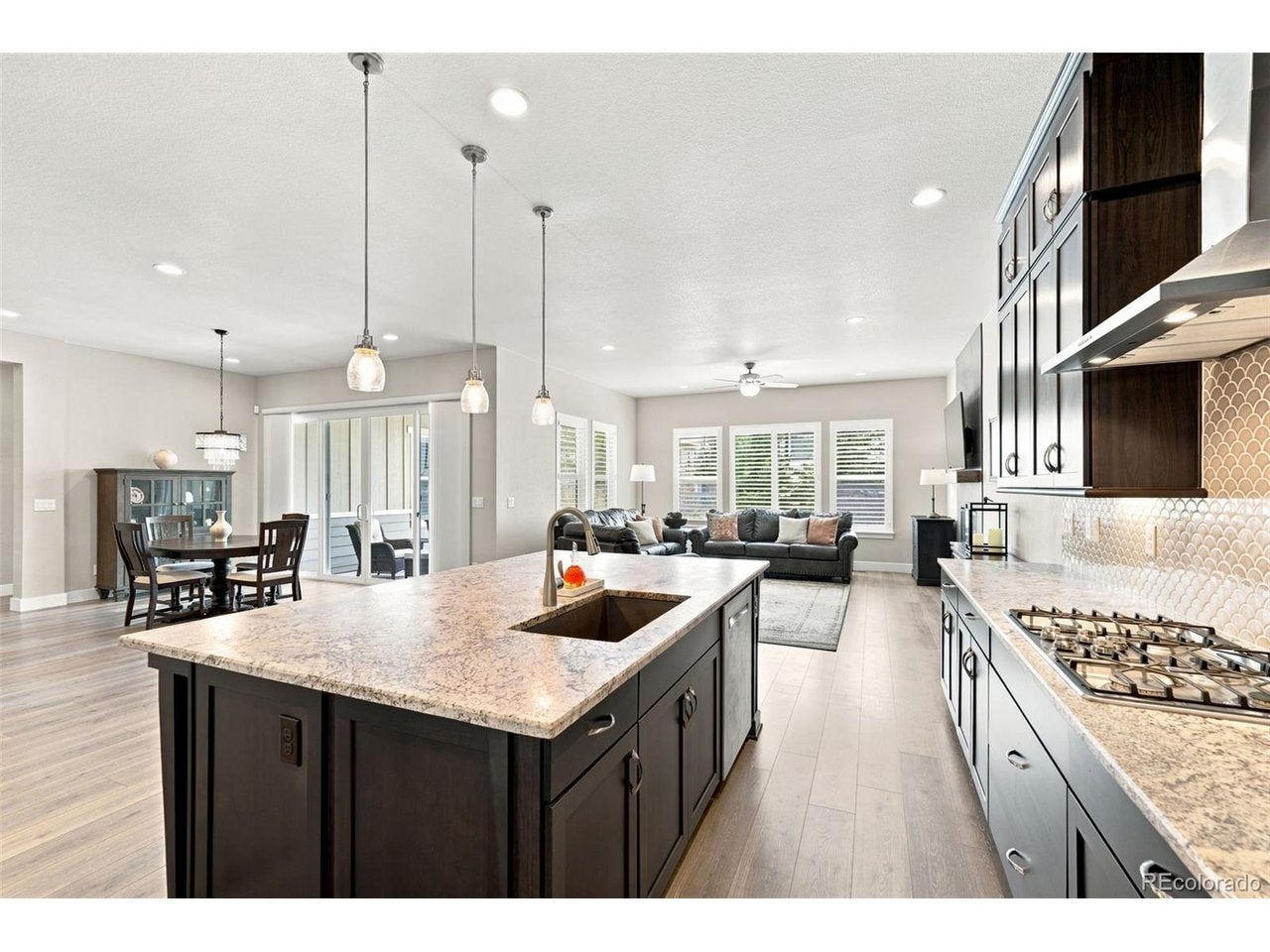 8263 Estes Park Ave, Littleton, CO 80125 photo