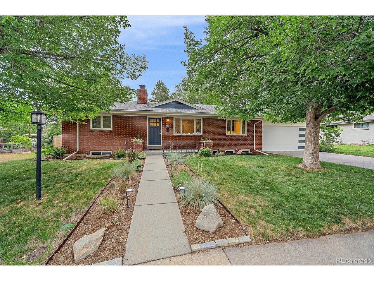 6046 Valleyview St, Littleton, CO 80120