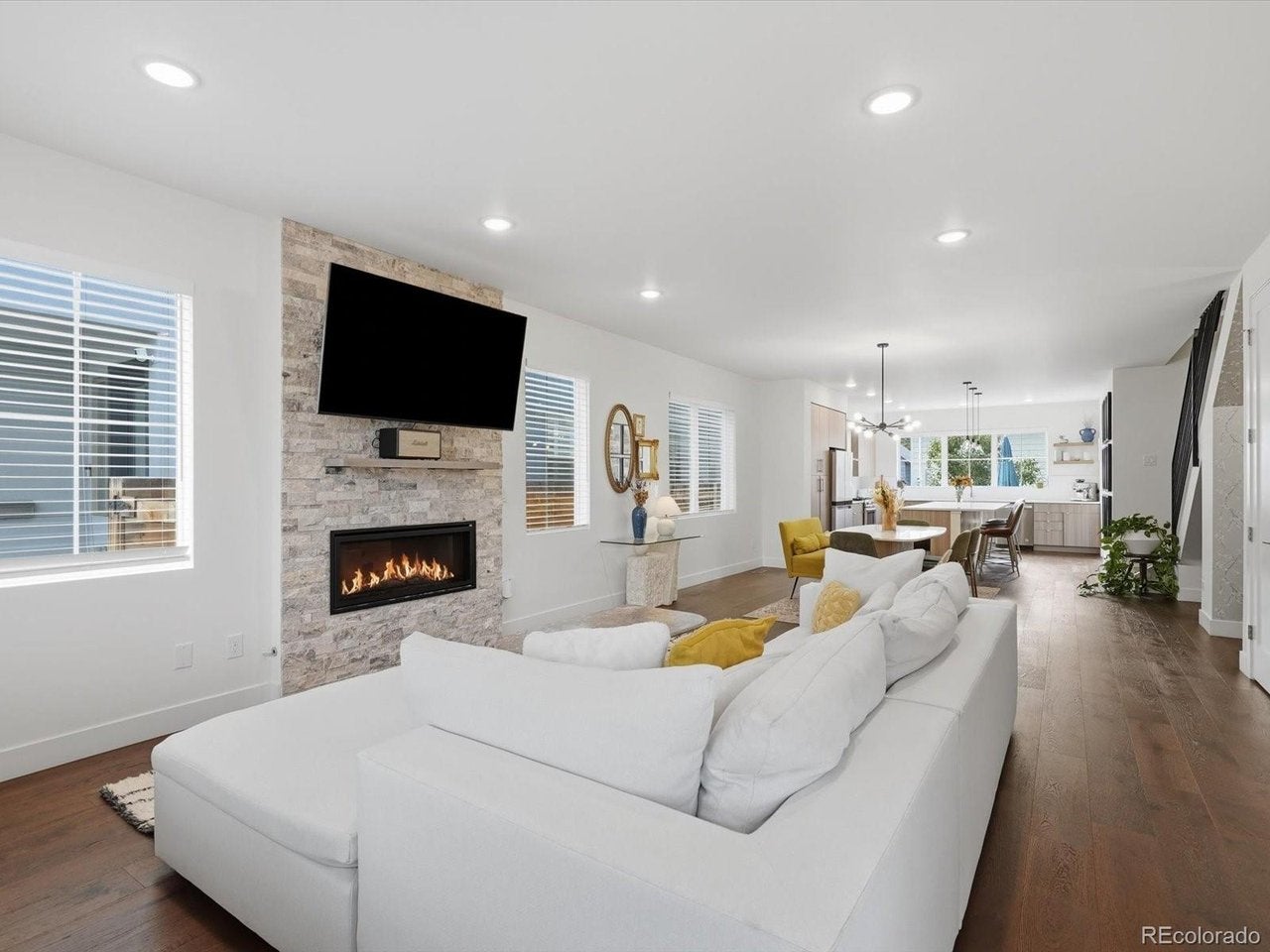 3231 S Bannock St, Englewood, CO 80110 photo