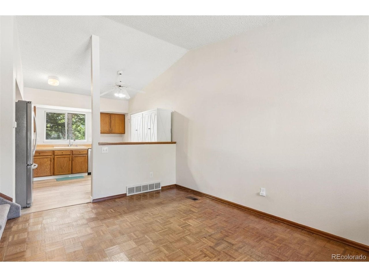 9632 W Walden Ave, Littleton, CO 80128 photo