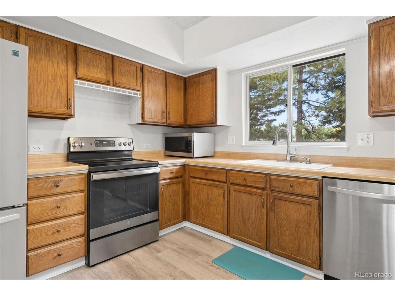 9632 W Walden Ave, Littleton, CO 80128 photo