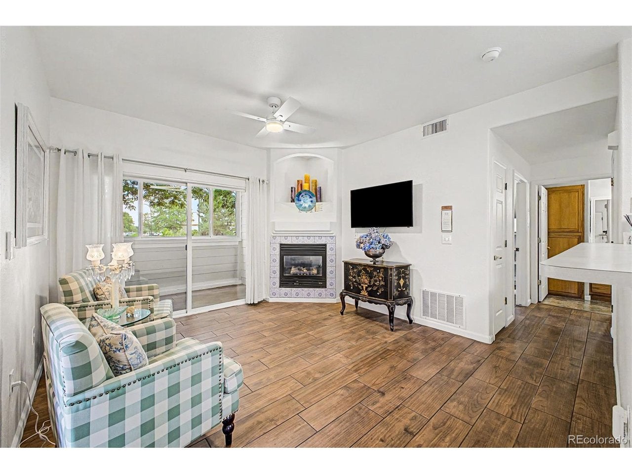 4875 Balsam Way, Littleton, CO 80123