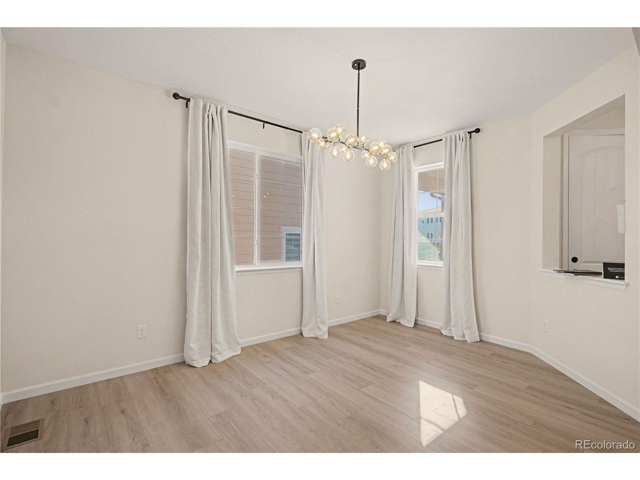 7338 S Yantley Way, Aurora, CO 80016 photo