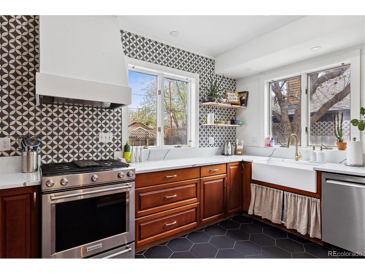 1842 S Marion St, Denver, CO 80210 photo