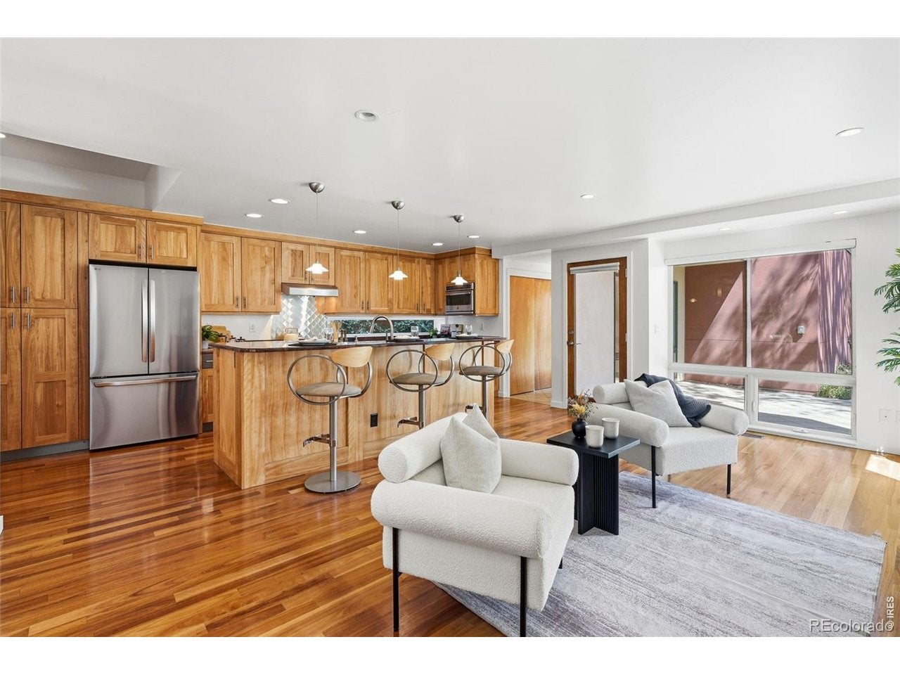 210 S Marion Pkwy, Denver, CO 80209 photo