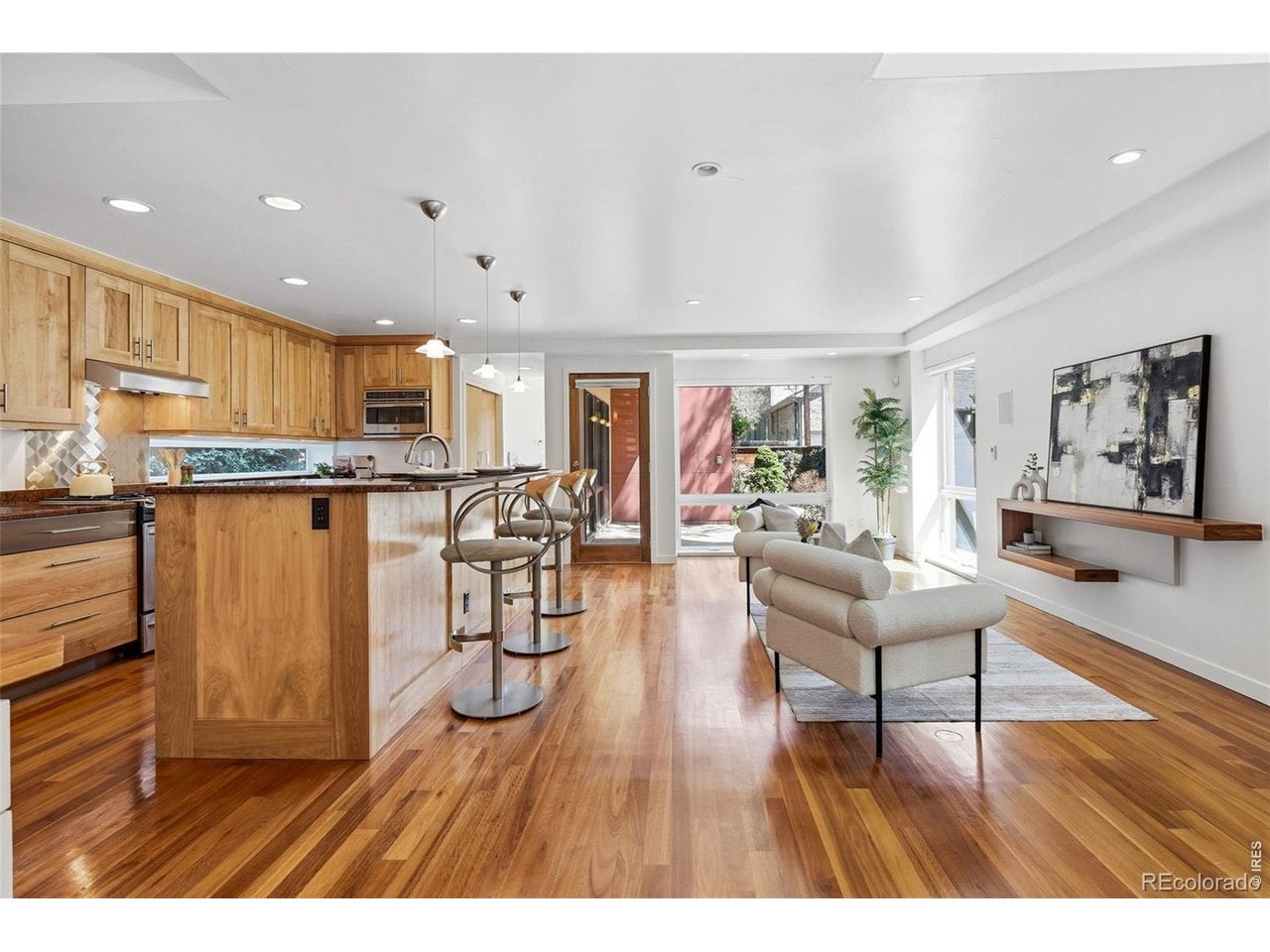 210 S Marion Pkwy, Denver, CO 80209 photo
