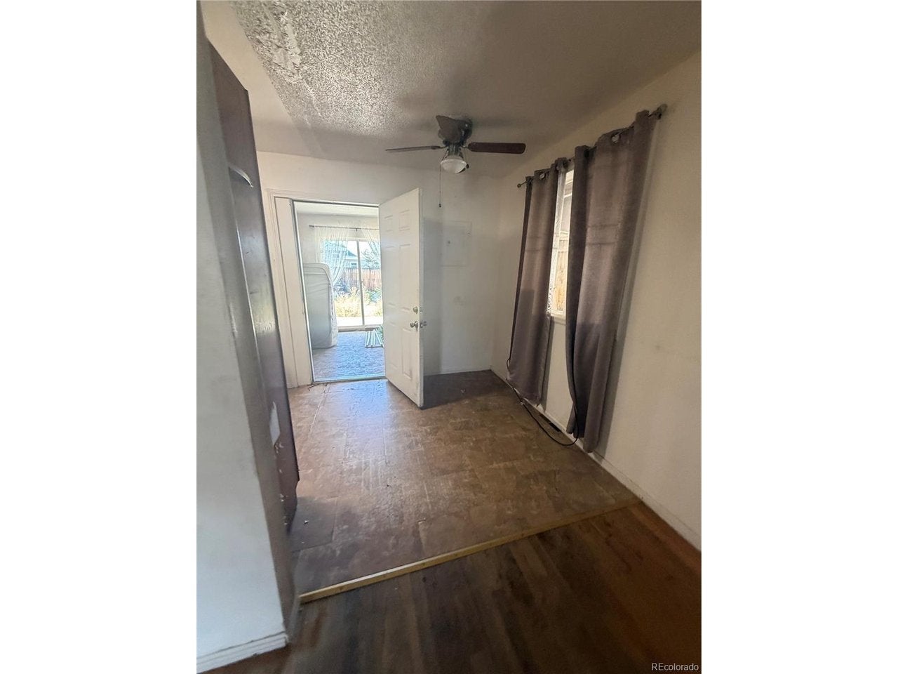 4221 E 69 Pl, Commerce City, CO 80022 photo