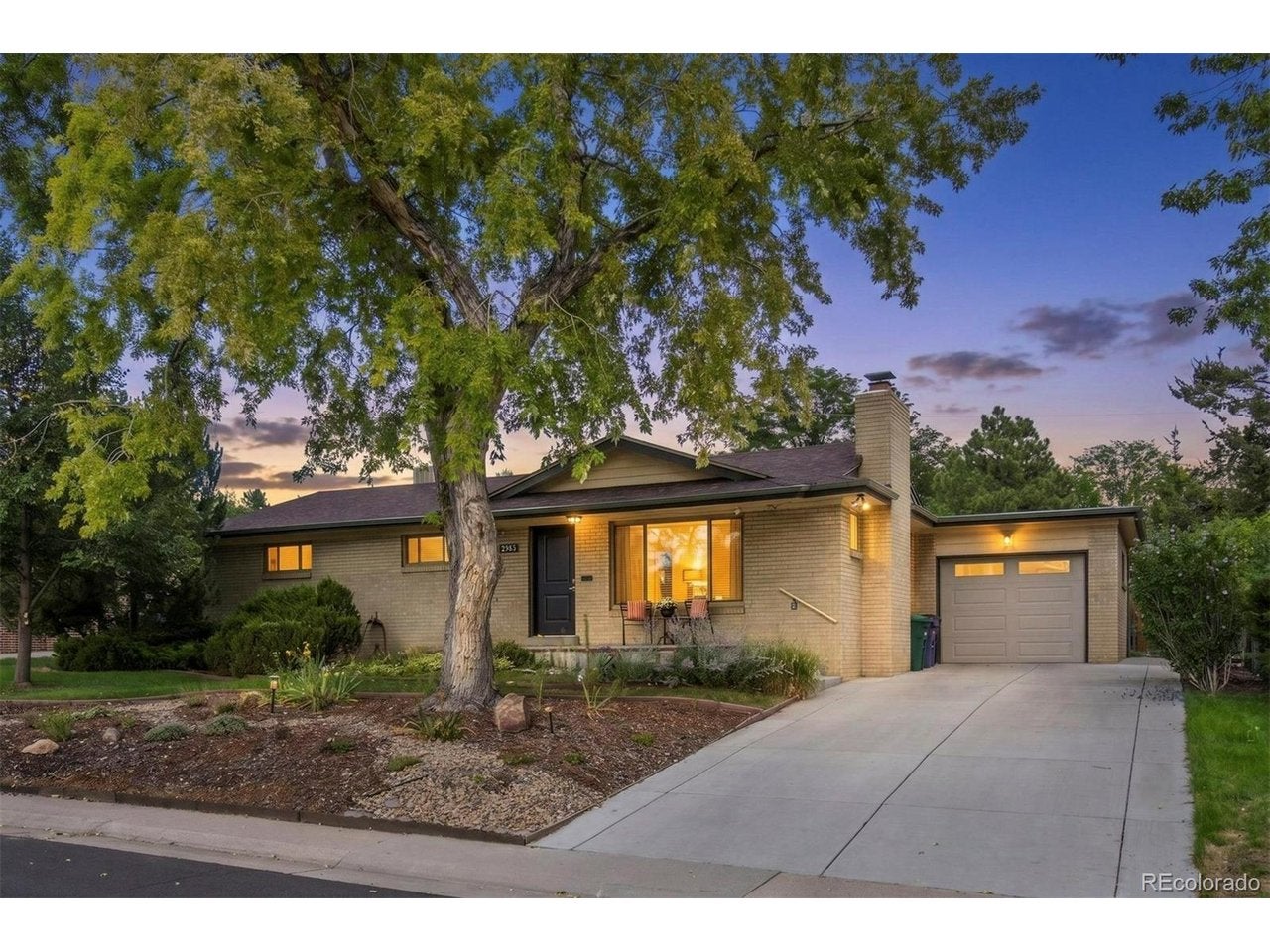 2582 Dennison Ct, Denver, CO 80222