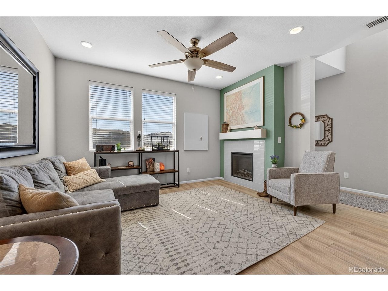 16025 E Elk Pl, Denver, CO 80239 photo