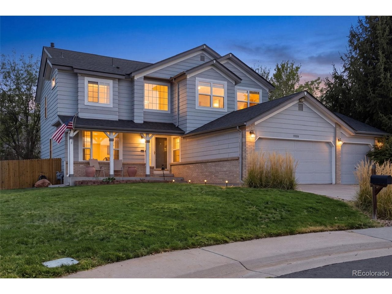 19960 Belleview Ln, Centennial, CO 80015