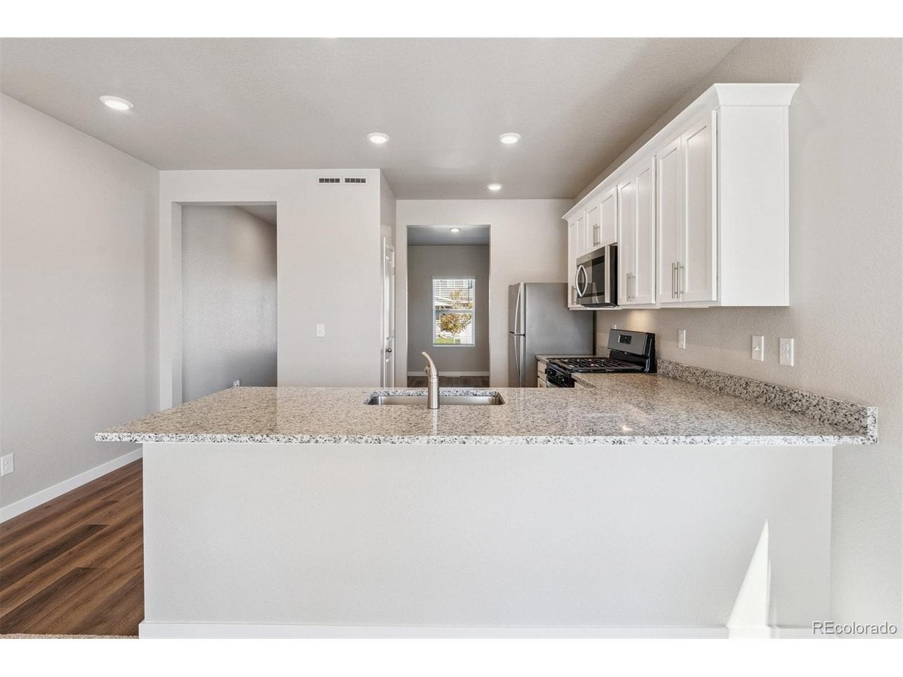 17919 E 93 Pl, Commerce City, CO 80022 photo