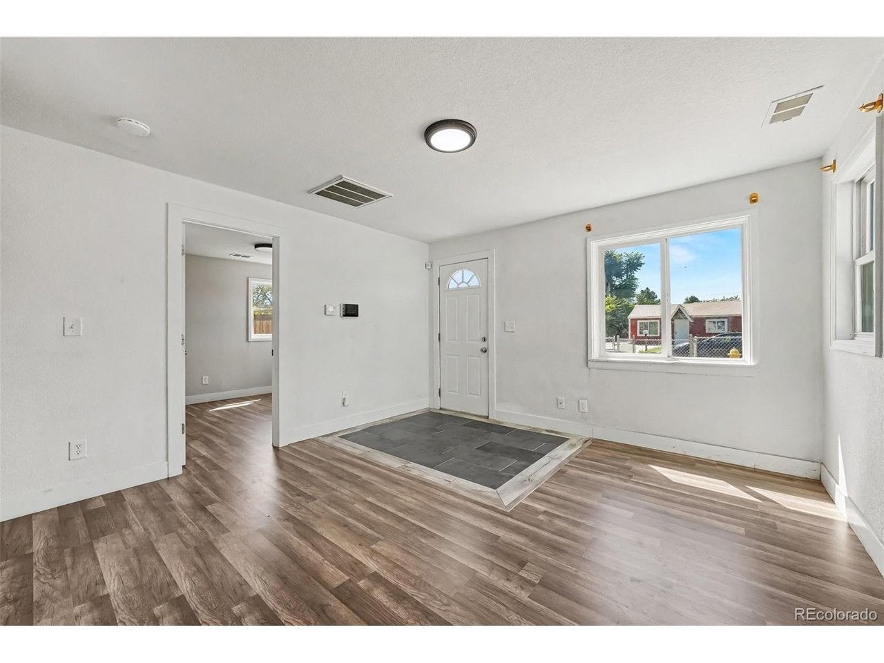 6701 E 77 Pl, Commerce City, CO 80022 photo