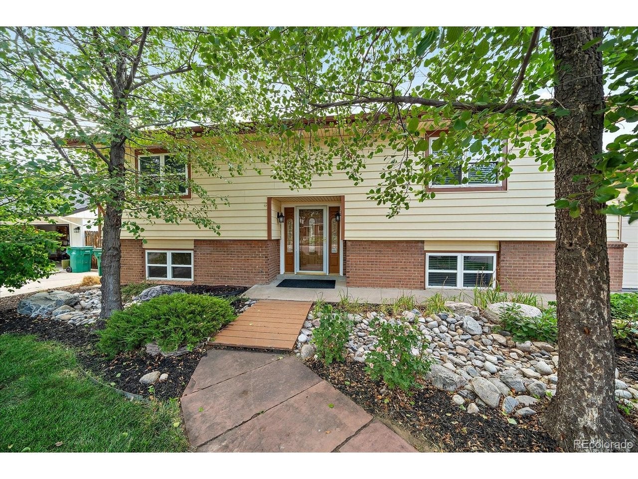967 Mountain View Dr, Castle Rock, CO 80104 photo