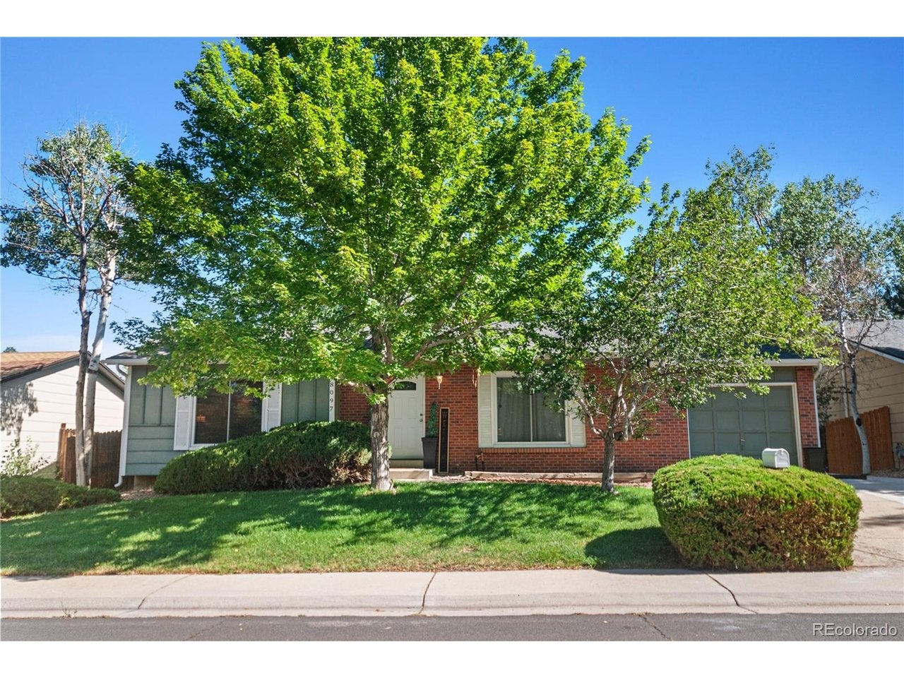 18097 E Asbury Dr, Aurora, CO 80013 photo