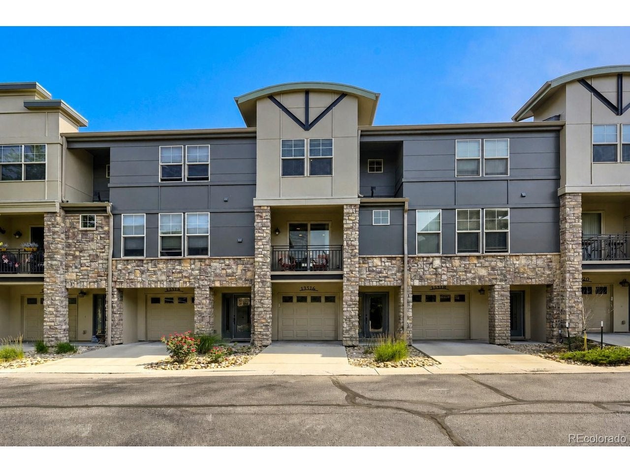 13516 Via Varra, Broomfield, CO 80020
