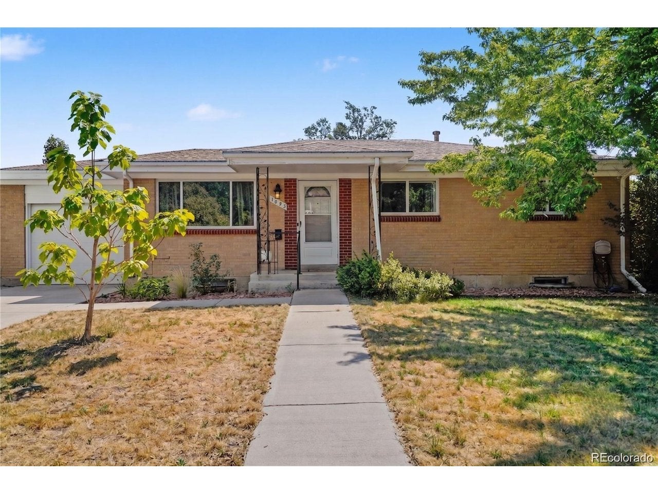 1092 Iris St, Lakewood, CO 80226