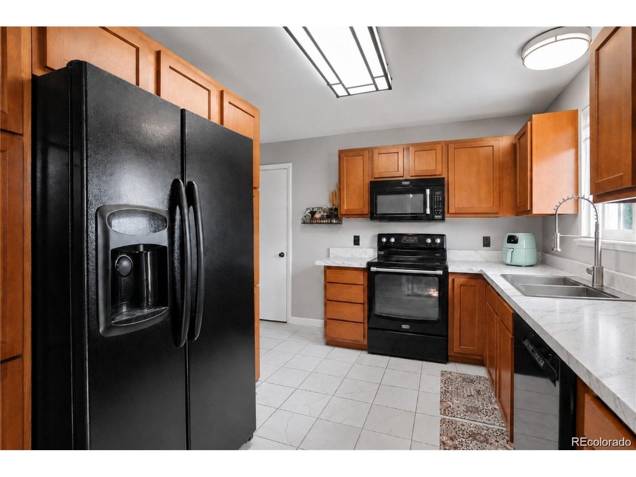 1092 S Iris St, Lakewood, CO 80226 photo