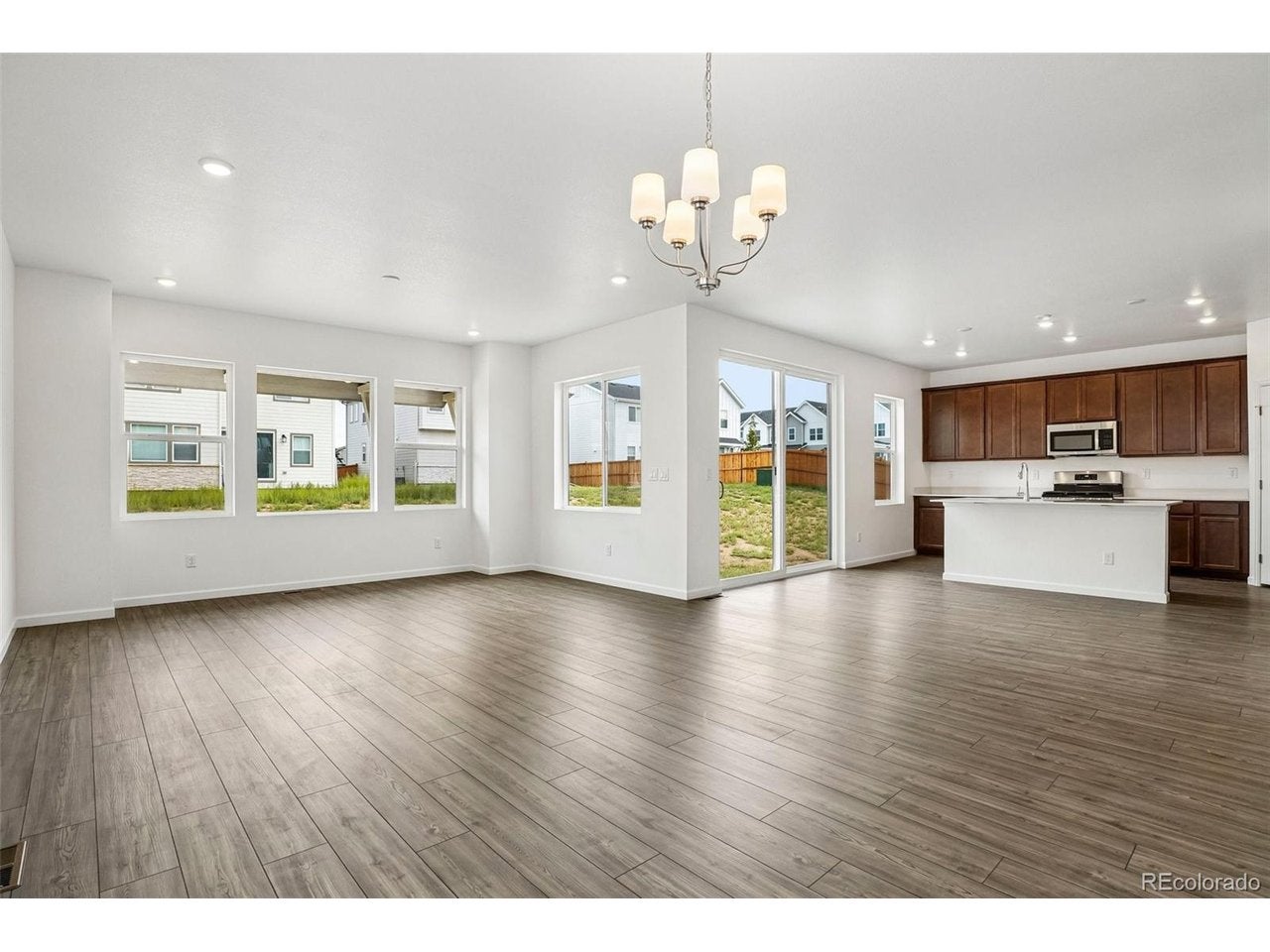 28425 E 4 Ave, Watkins, CO 80137 photo