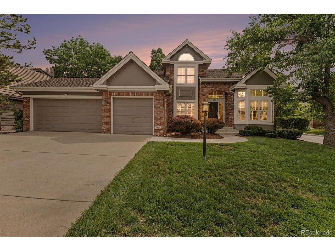 4725 Pinewood Cir, Centennial, CO 80121