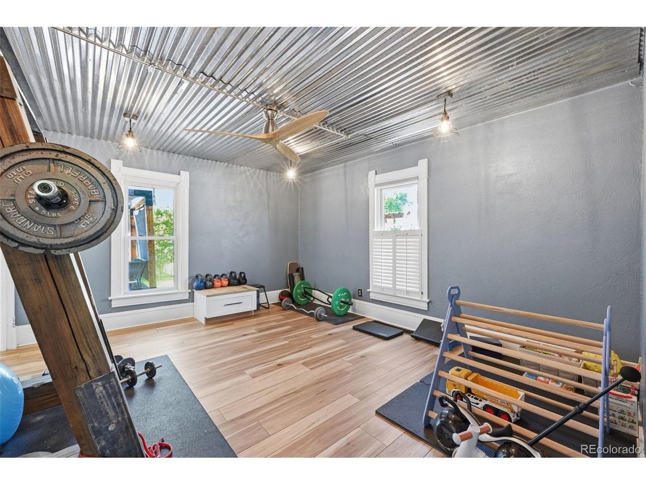 937 E Costilla St, Colorado Springs, CO 80903 photo