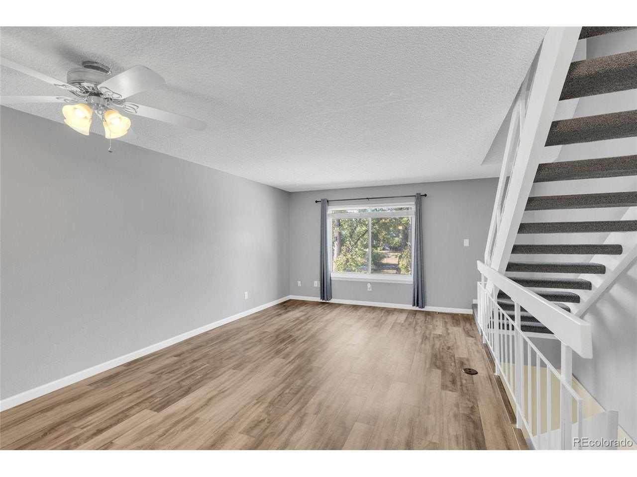 488 E Highline Cir, Centennial, CO 80122 photo