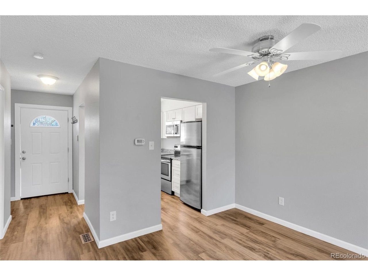 488 E Highline Cir, Centennial, CO 80122 photo