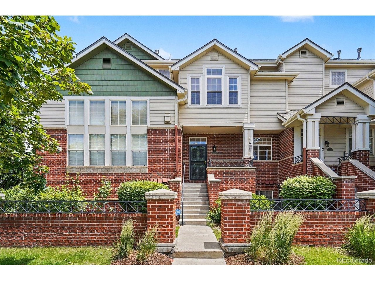 1441 Dayton Ct, Denver, CO 80247