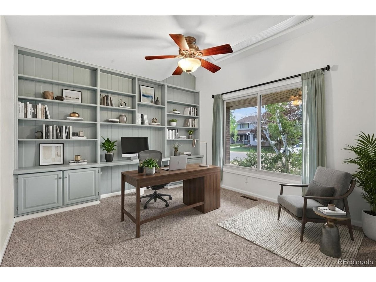 8274 S Saint Paul Way, Centennial, CO 80122 photo