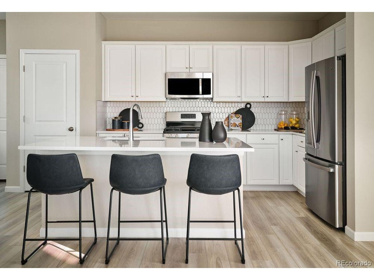 23722 E 33 Pl, Aurora, CO 80019 photo