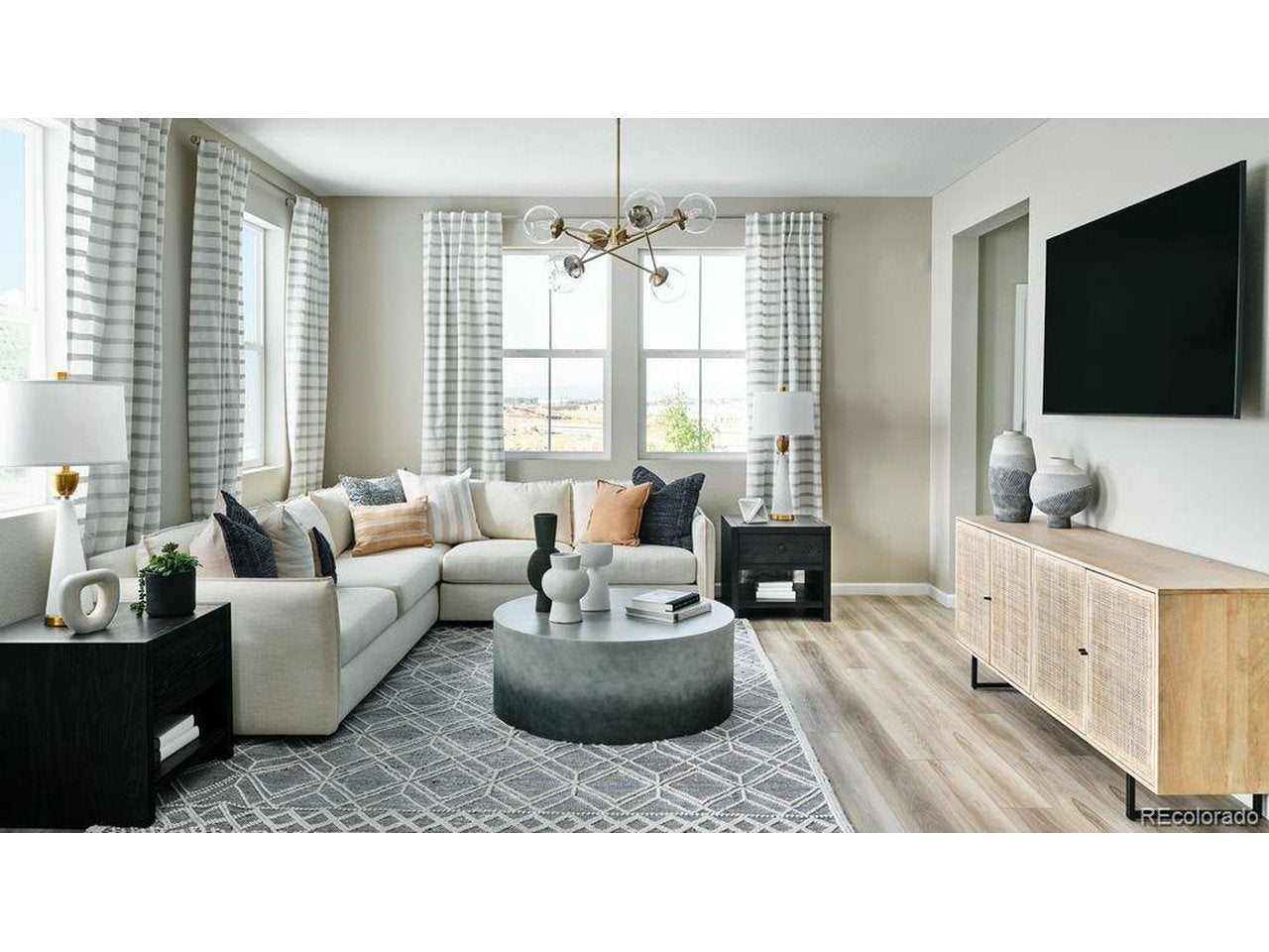 23722 E 33 Pl, Aurora, CO 80019 photo