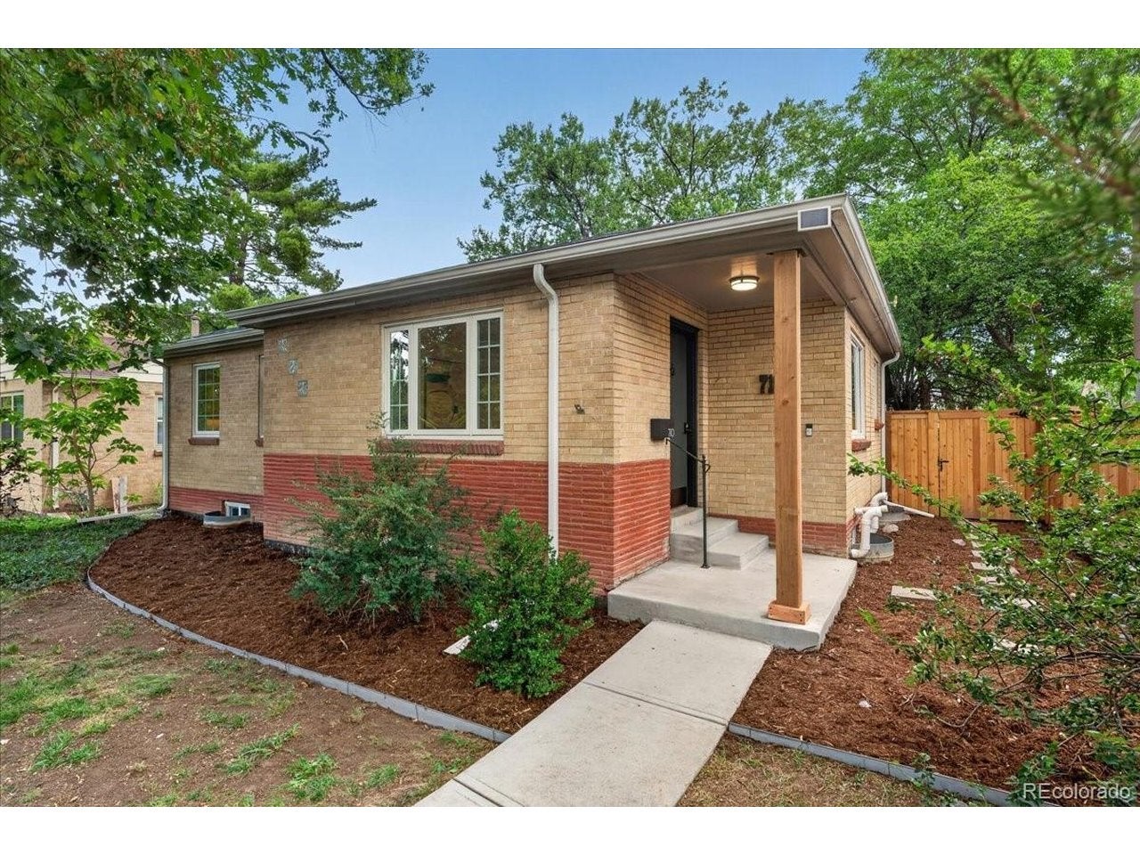 710 Dahlia St, Denver, CO 80220 photo