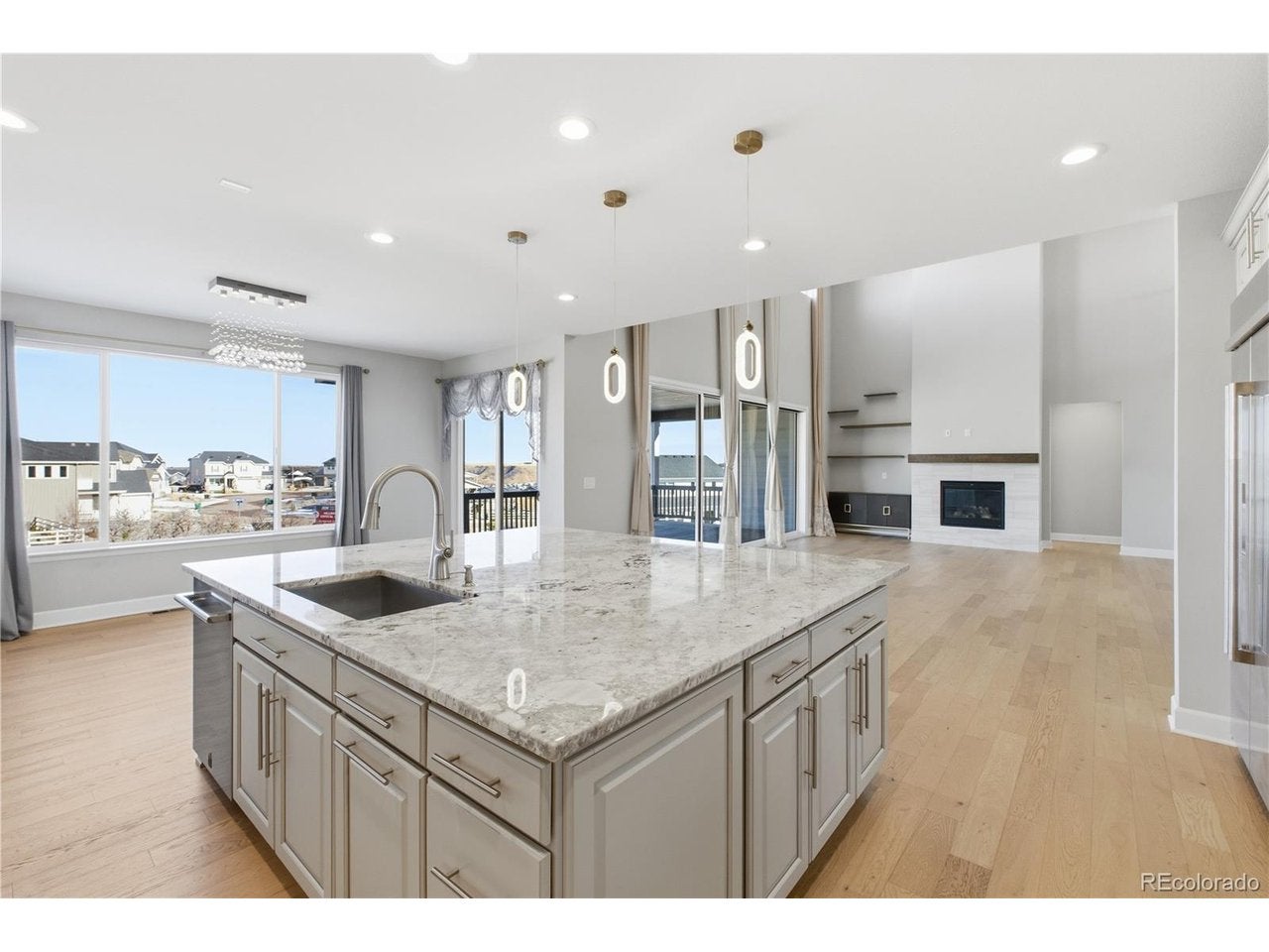 5910 Riesberg Ln, Castle Rock, CO 80104 photo