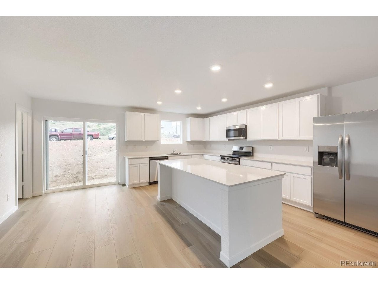 2696 Lower Crags Pt, Colorado Springs, CO 80904 photo