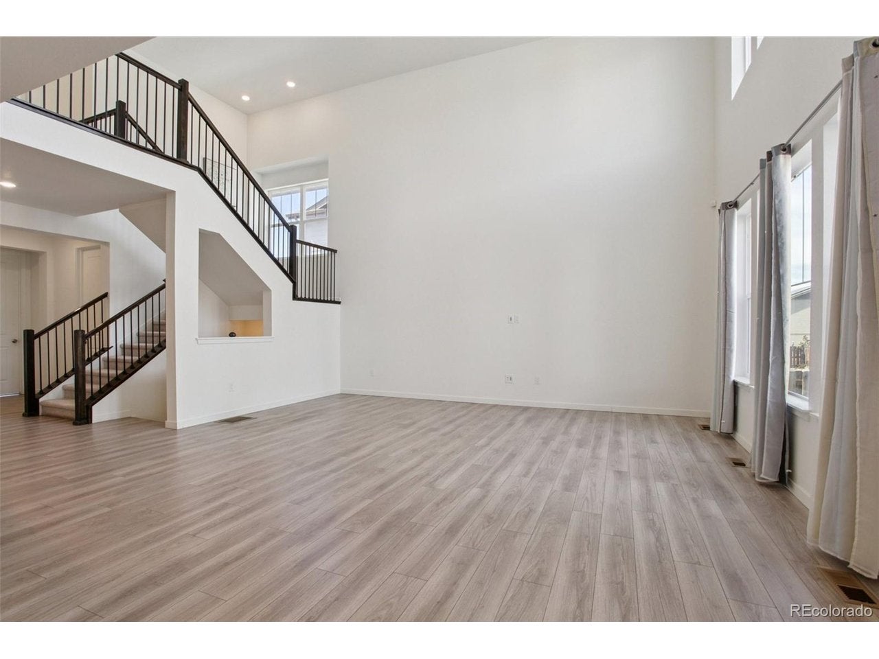 13433 E 108 Ave, Commerce City, CO 80022 photo