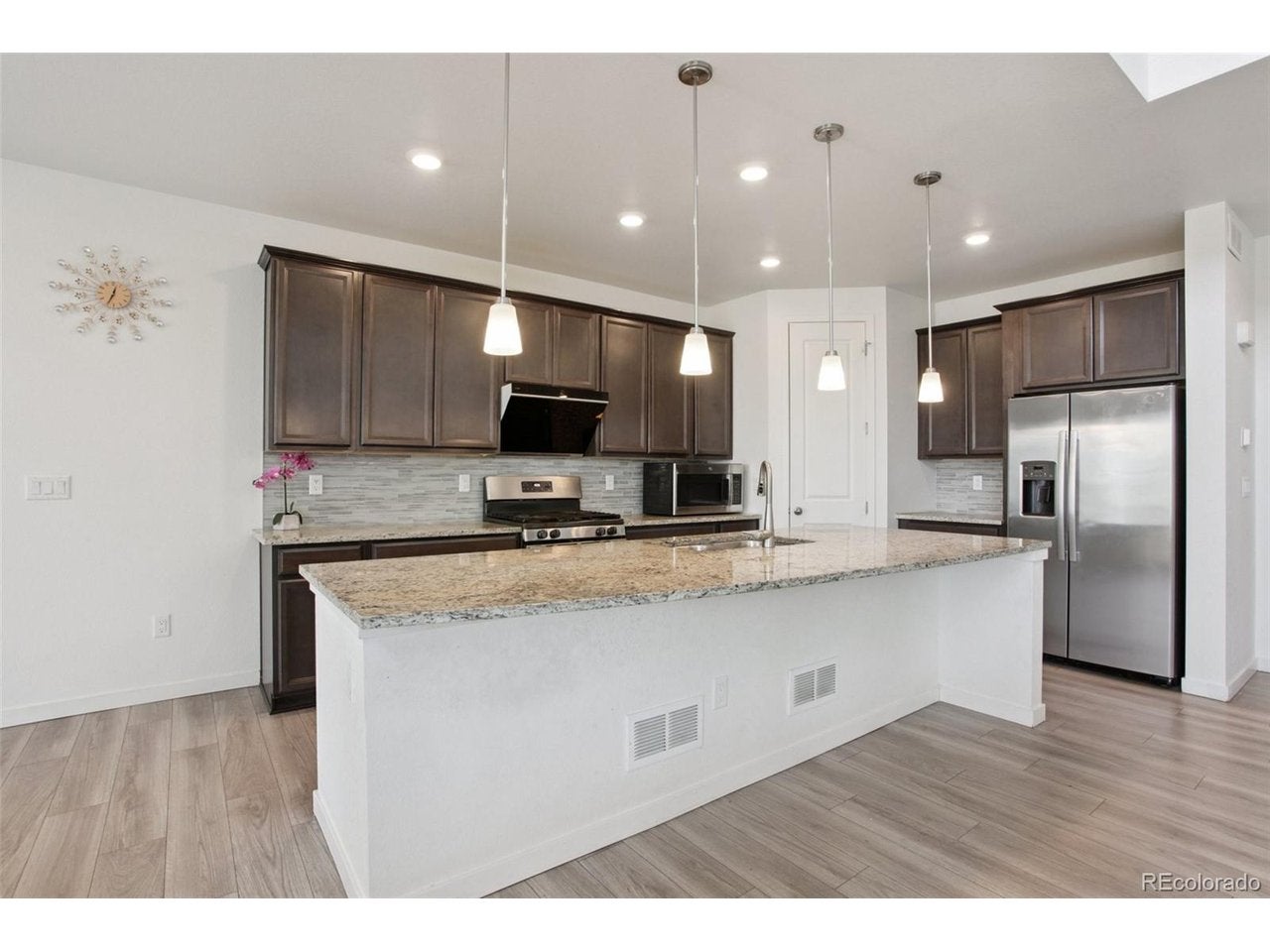 13433 E 108 Ave, Commerce City, CO 80022 photo