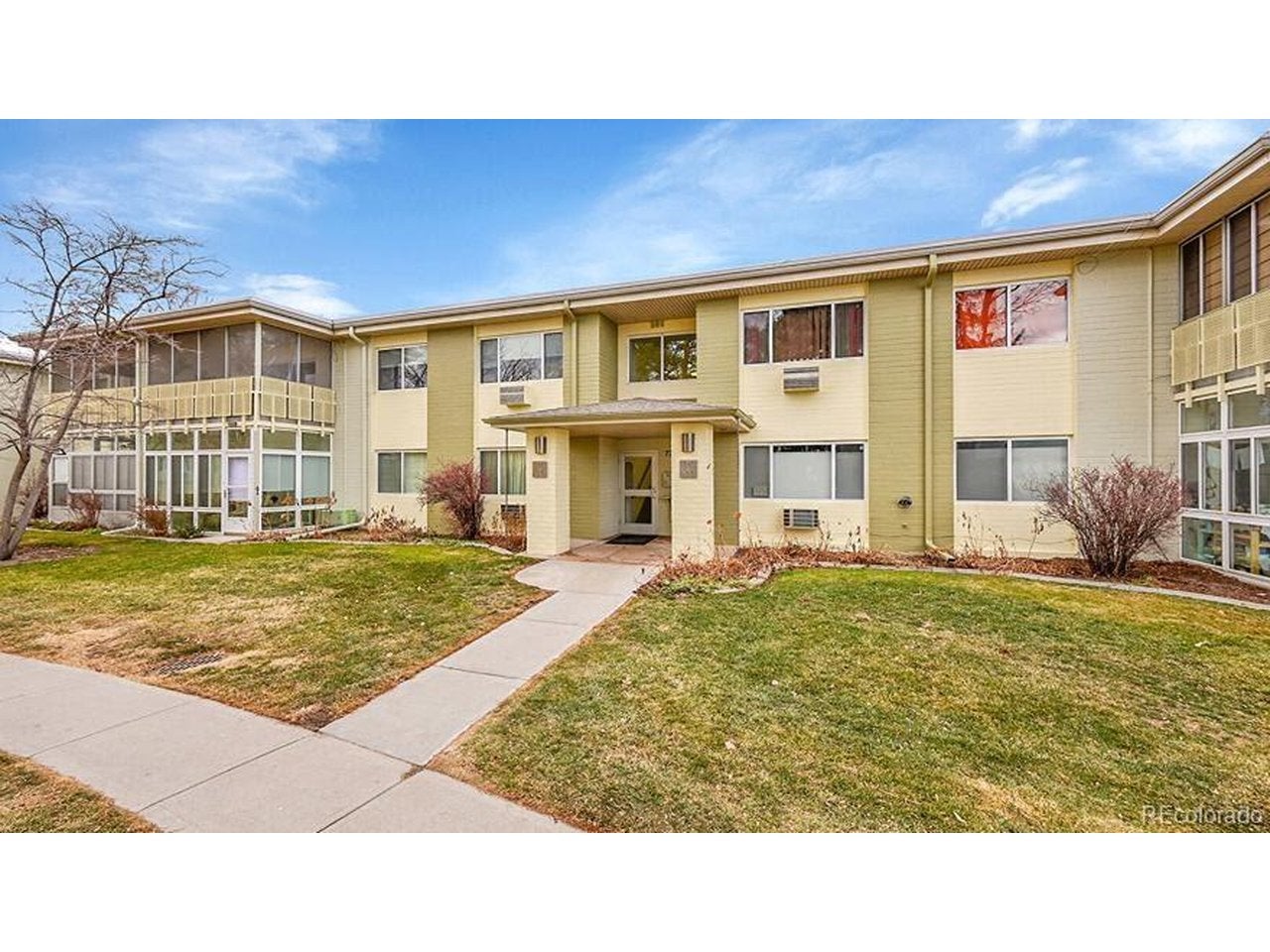 725 Clinton St, Denver, CO 80247