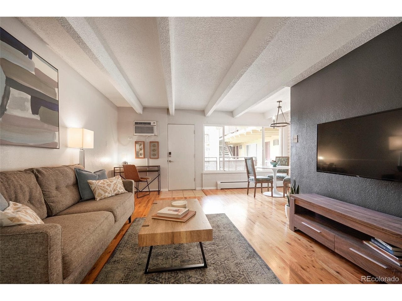 250 Pearl 206, Denver, CO 80203