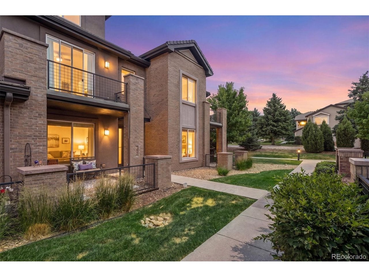 9050 Caley Way, Englewood, CO 80111
