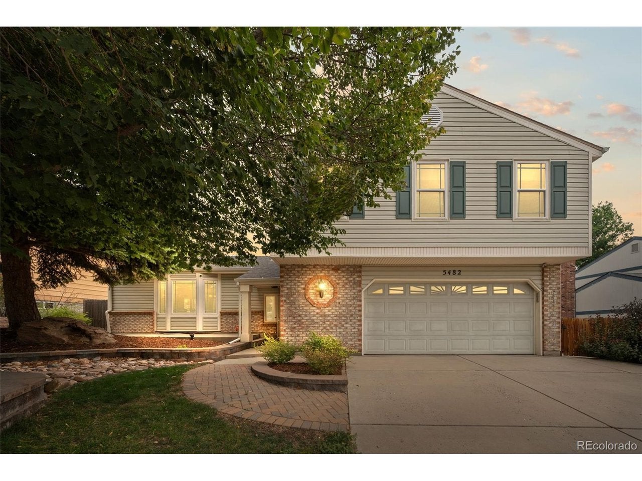 5482 Salida St, Centennial, CO 80015
